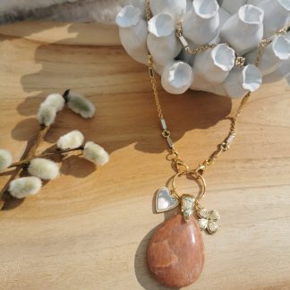 Collier Néfertari Pierre de lune rose